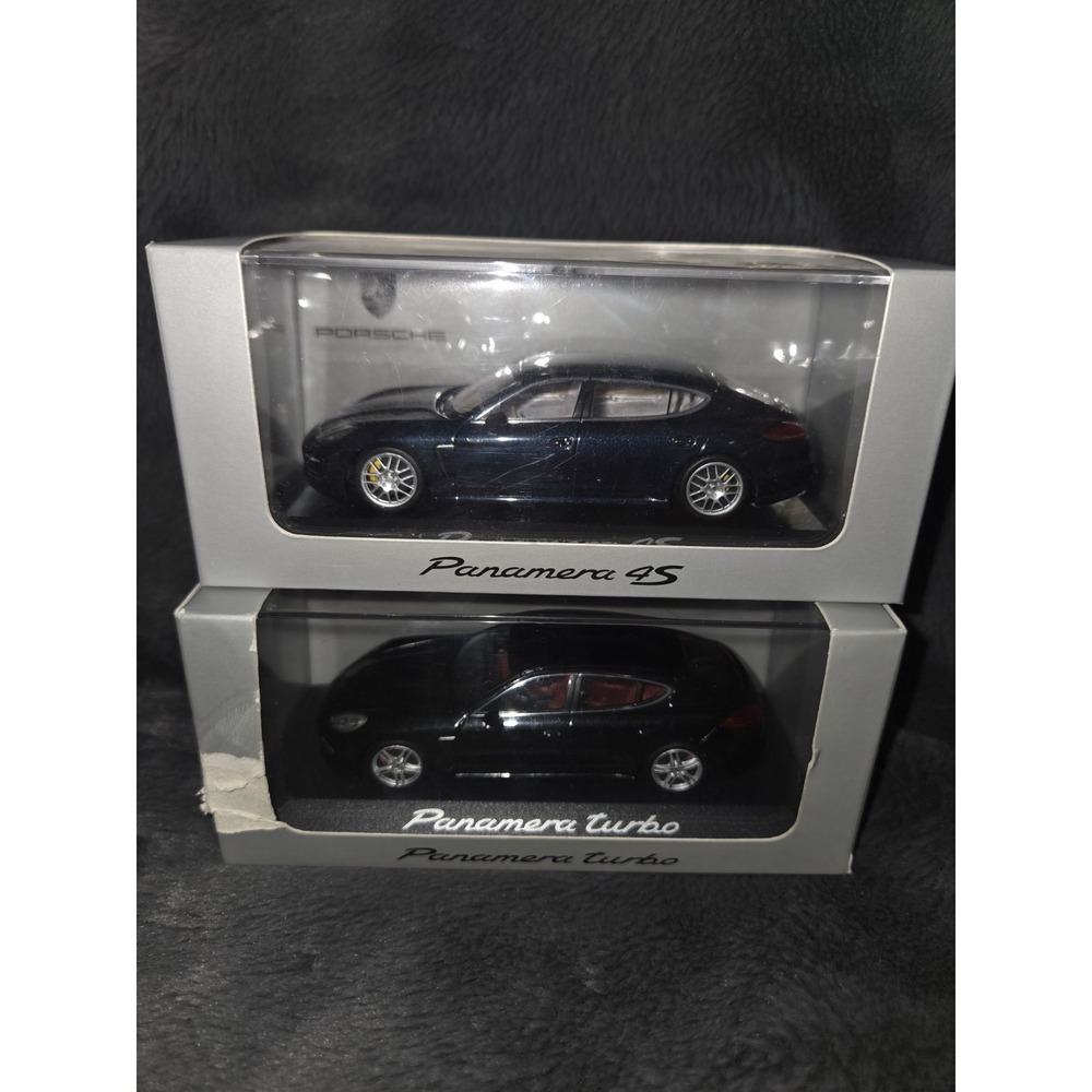 2 Porsche Dealer Editions Minichamp 1/43 Panamera Turbo  & Panamera 4s